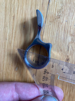 Dark Gray Stainless Steel Flat Frameless Ring Slingshot Wire Cutting Quick Pressure Slingshot Connector Frameless Ring Bow Releaser INDIAN SLINGSHOT