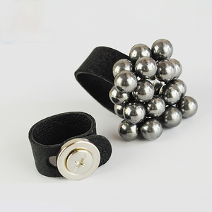 Light Gray Outdoor Strong Magnetic Ring Strong Suction Rim Ring Automatic Adjustment Size Magnetic Buckle Slingshot Accessories INDIAN SLINGSHOT