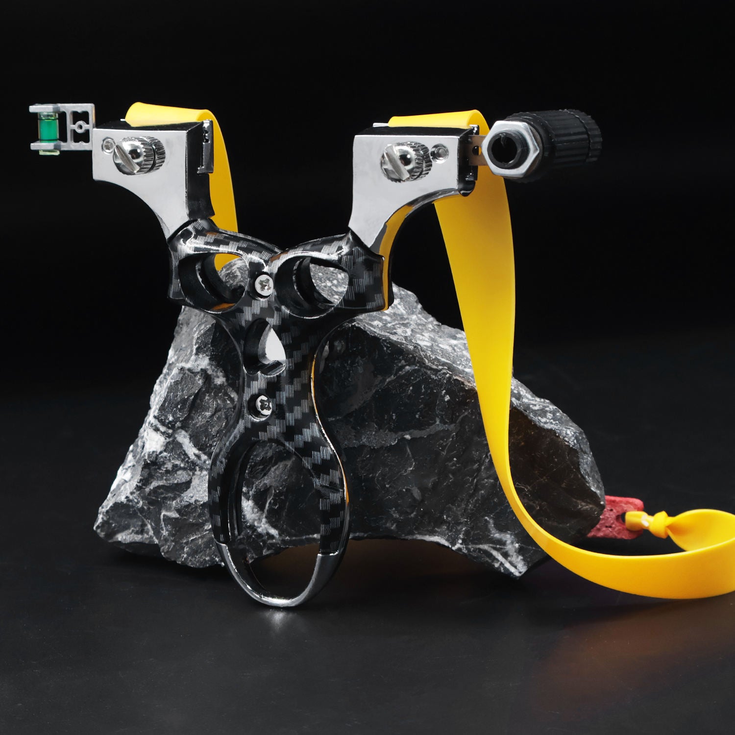 Black ProAlign Zinc Alloy Slingshot with Carbon Fiber Finish & Precision Level Sight INDIAN SLINGSHOT