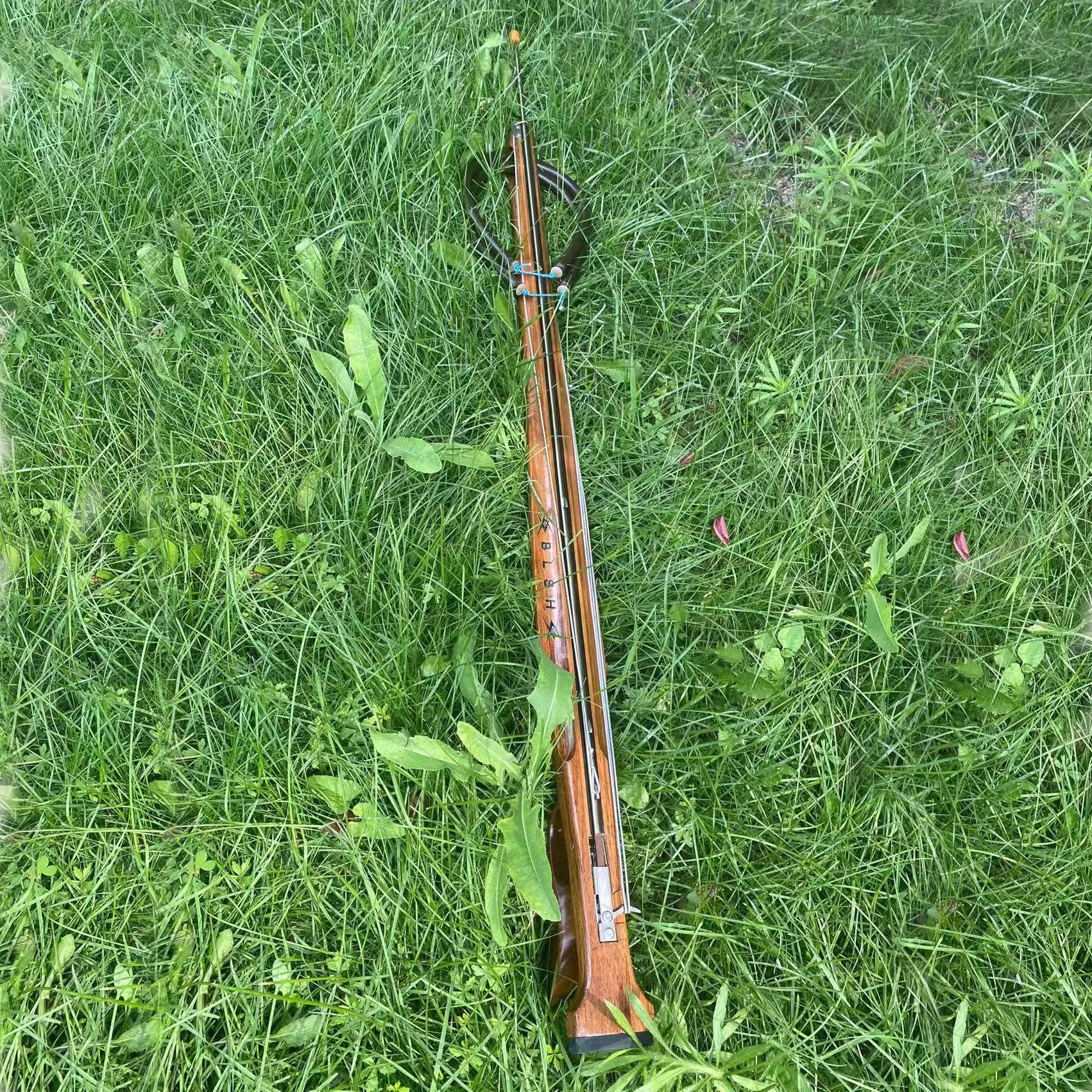 Dark Olive Green Teak Wood 110cm Diving Speargun Set – Portable Spear Fishing Tool for Underwater Fishing MARKSMAN