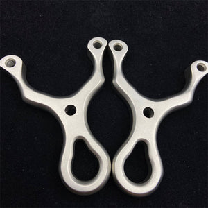 Light Gray CNC Stainless Steel Flying Tiger Flat Leather Slingshot Free Binding Outdoor Professional Sports Precision Catapult Feel